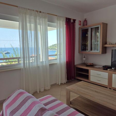 Apartment Kristic - Saplunara, Mljet Babino Polje Exterior foto